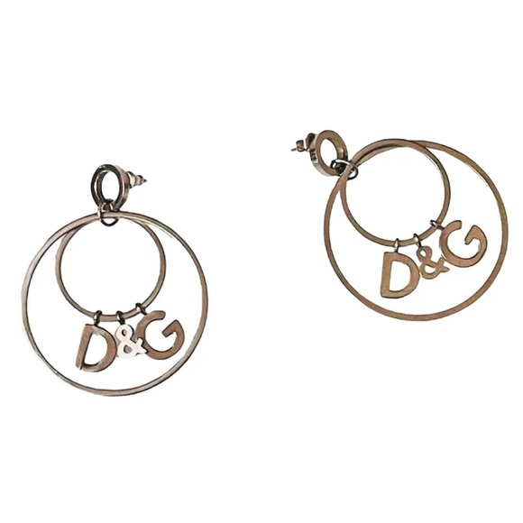 D&G Jewelry - hoop earrings
